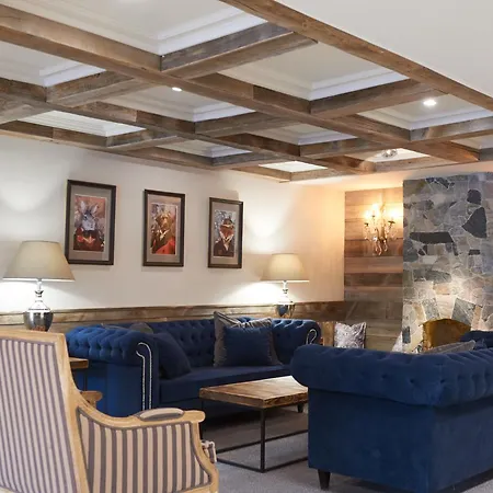 Obiekt Hotelarski Patron بيت شباب *