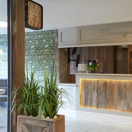 Obiekt Hotelarski Patron * Varsó