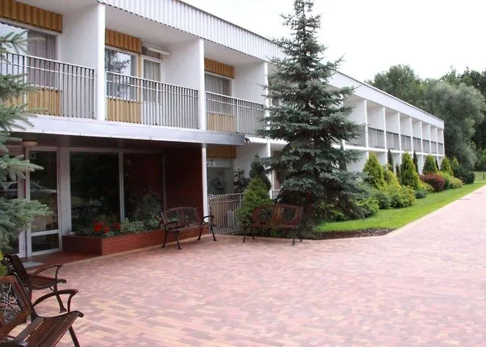 Hostel Obiekt Hotelarski Patron *